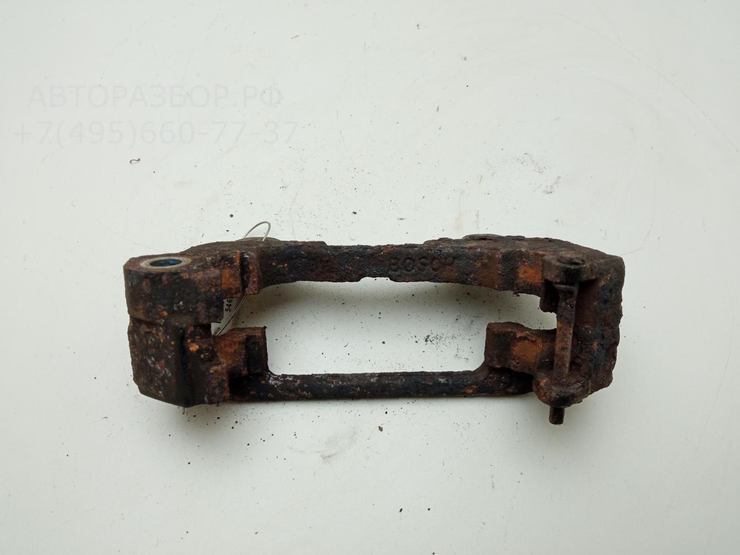 Скоба суппорта переднего