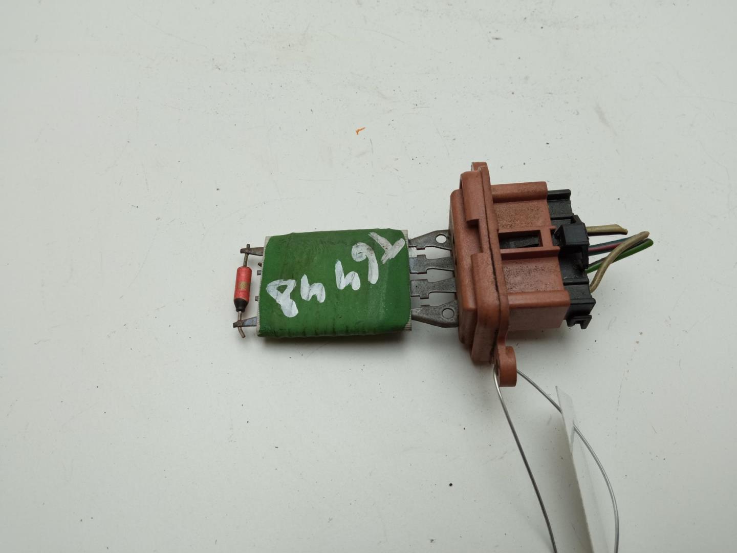 Резистор отопителя