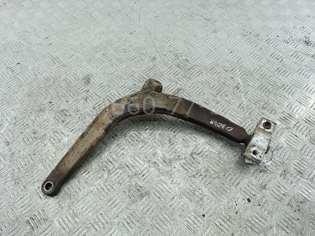 Рычаг передний правый