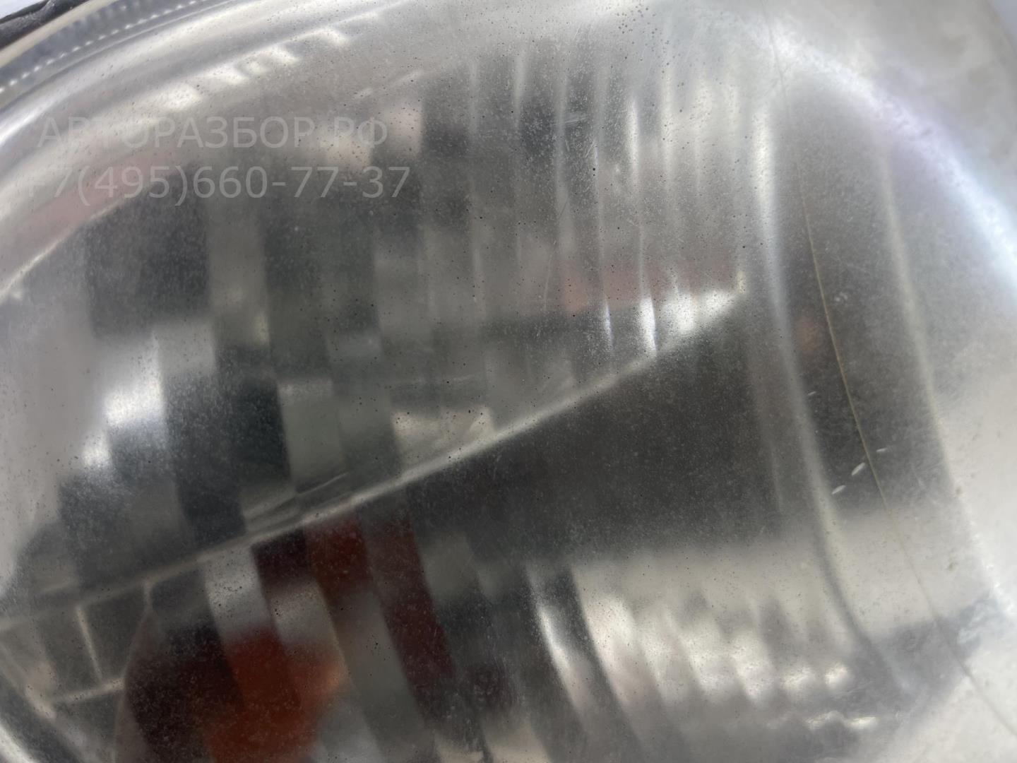 Фара правая