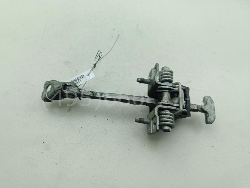 Ограничитель двери