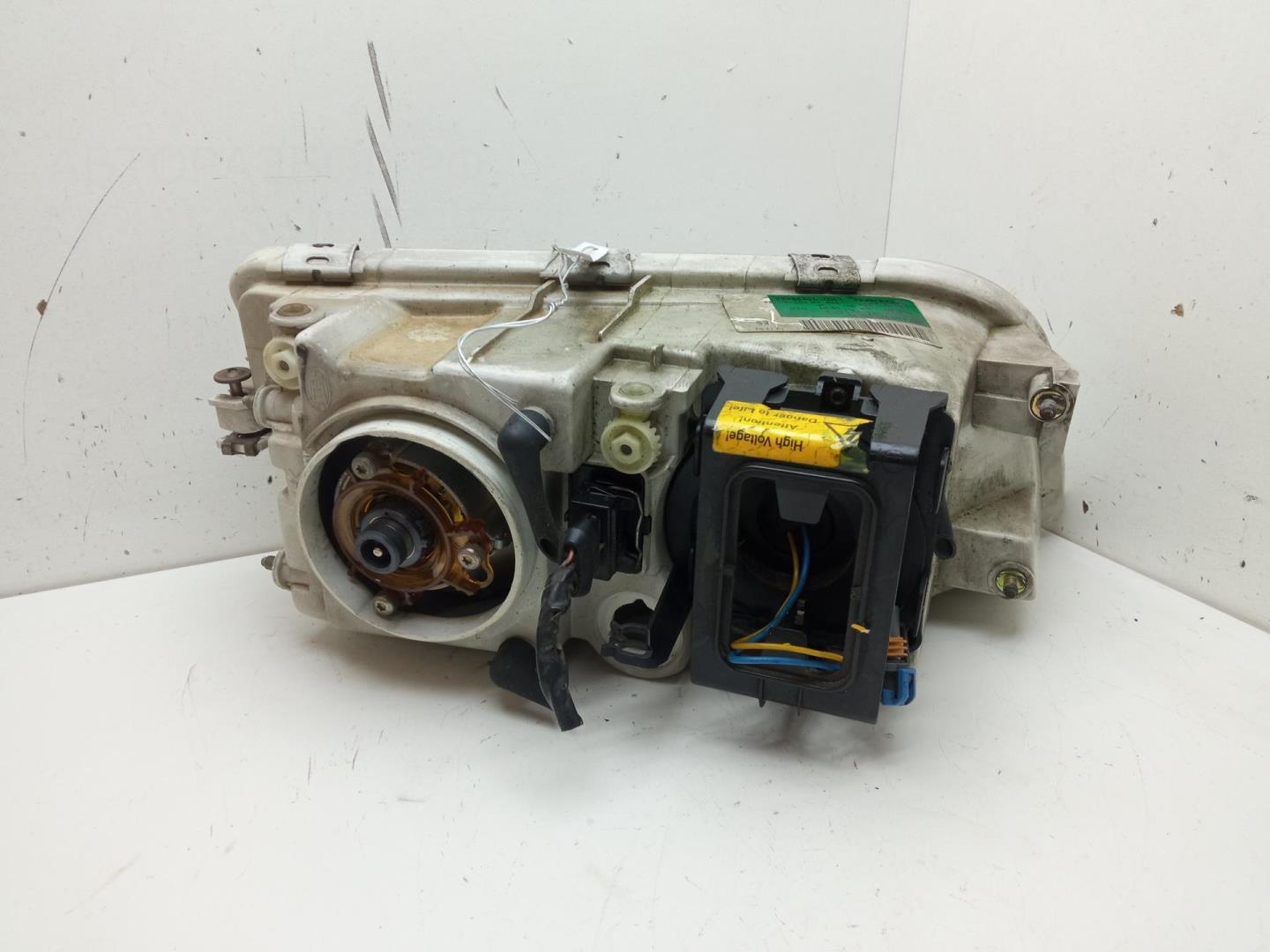 Фара левая для S40 1995-2004