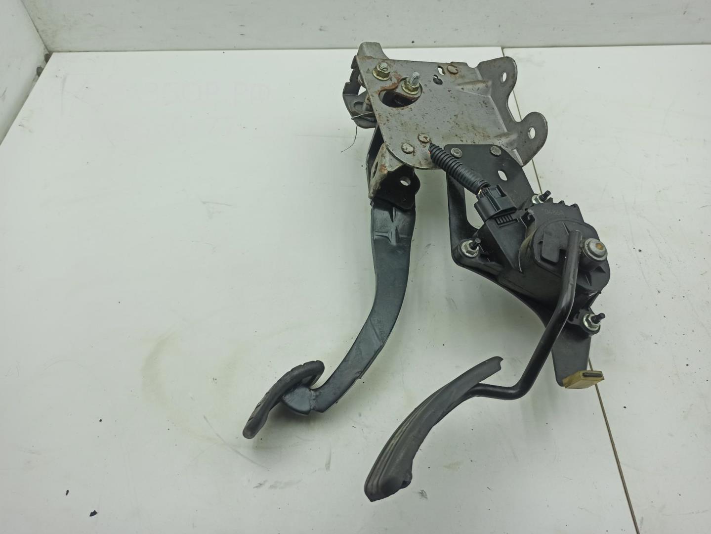 Блок педалей