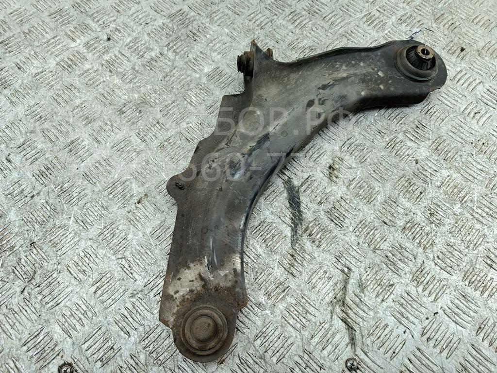 Рычаг передний правый