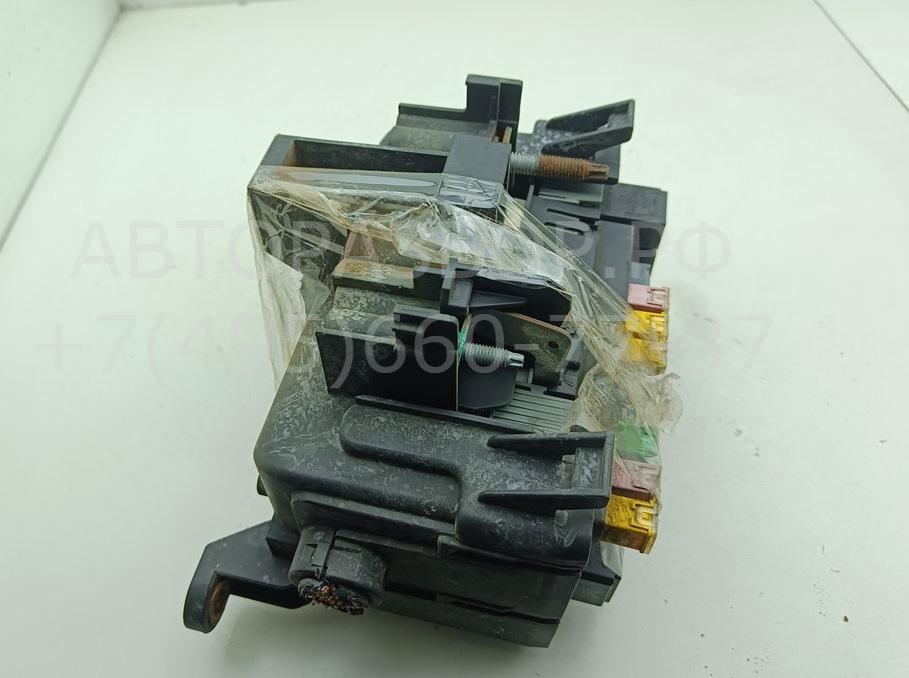 Блок предохранителей