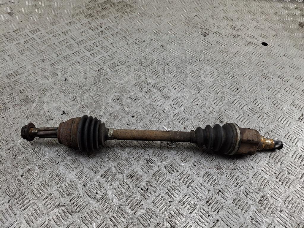 Полуось передняя левая