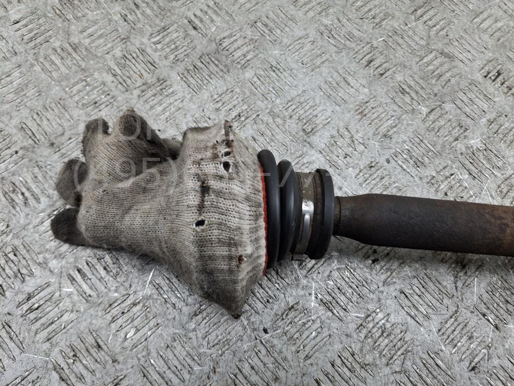 Полуось передняя левая