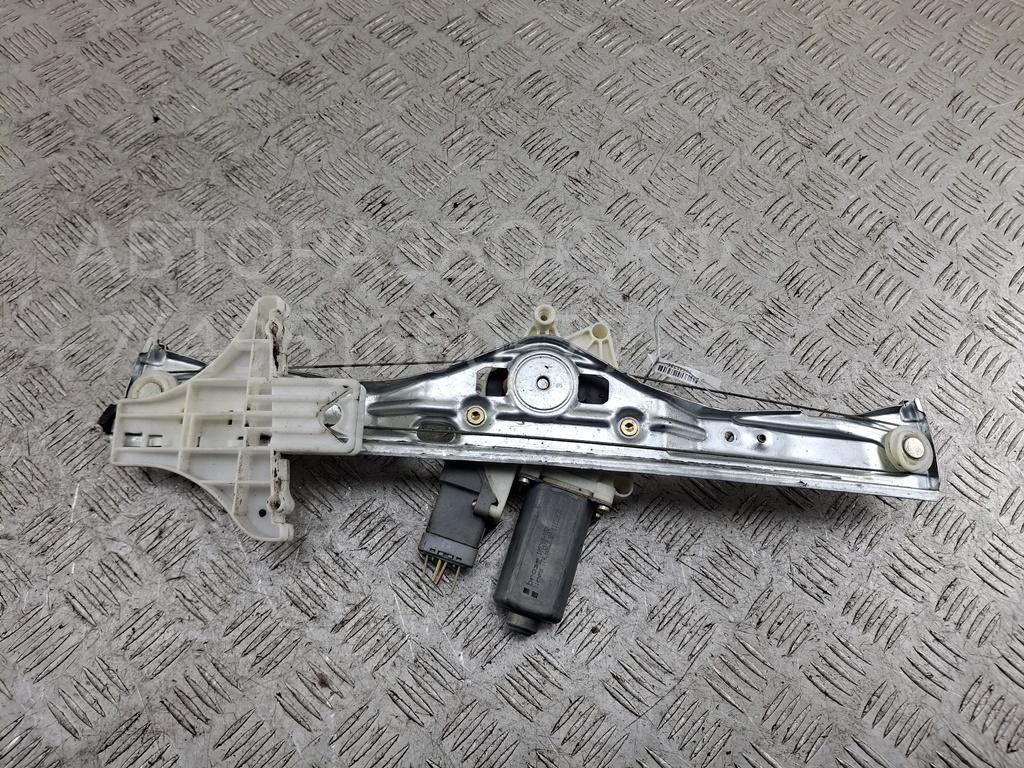 Стеклоподъемник электр. задний левый