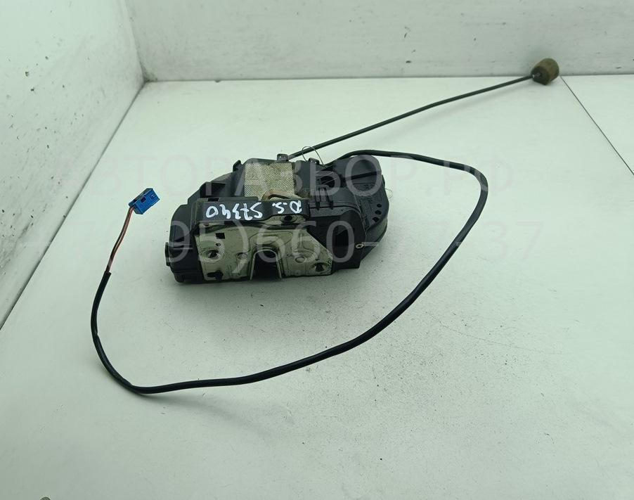 Замок двери задней правой