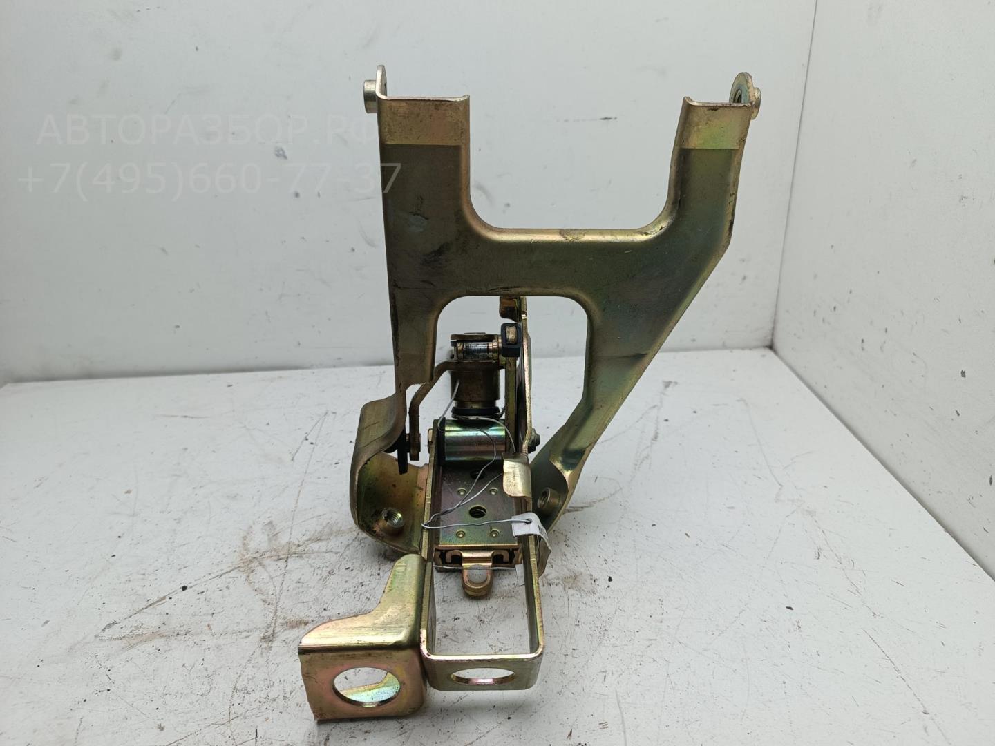 Кулиса МКПП / АКПП