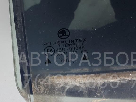 Стекло двери задней правой
