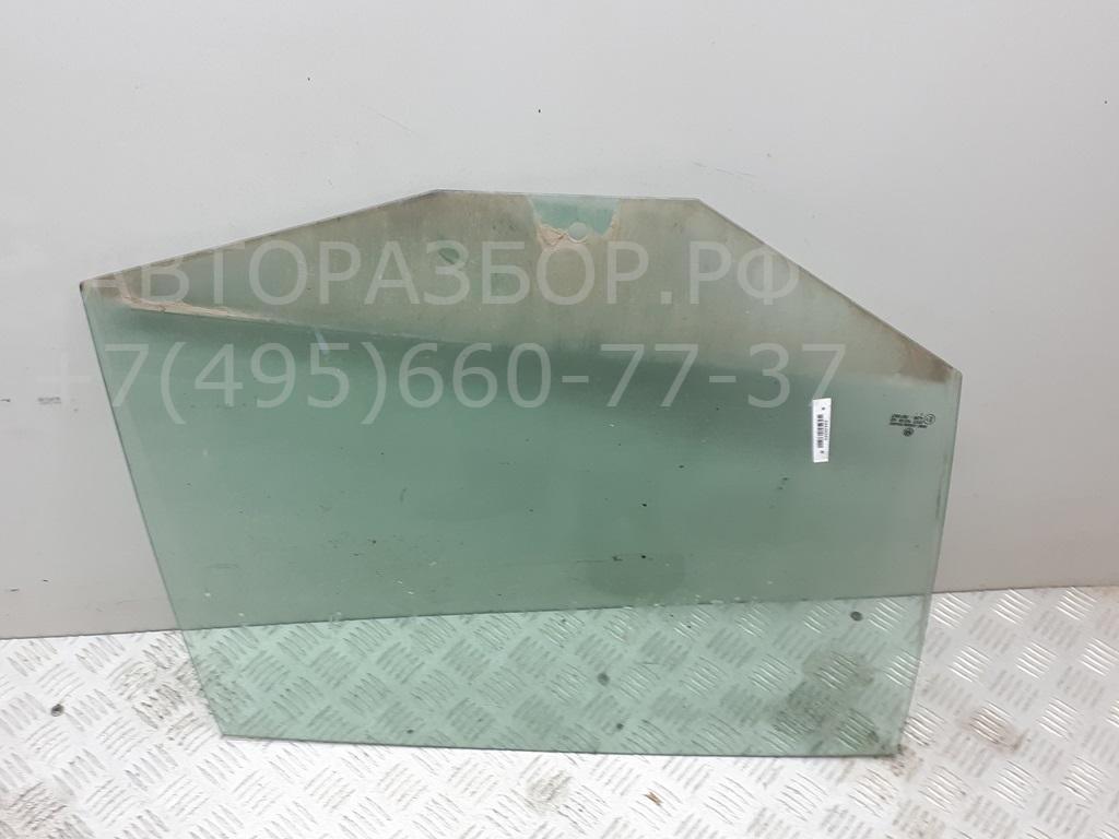 Стекло двери задней правой