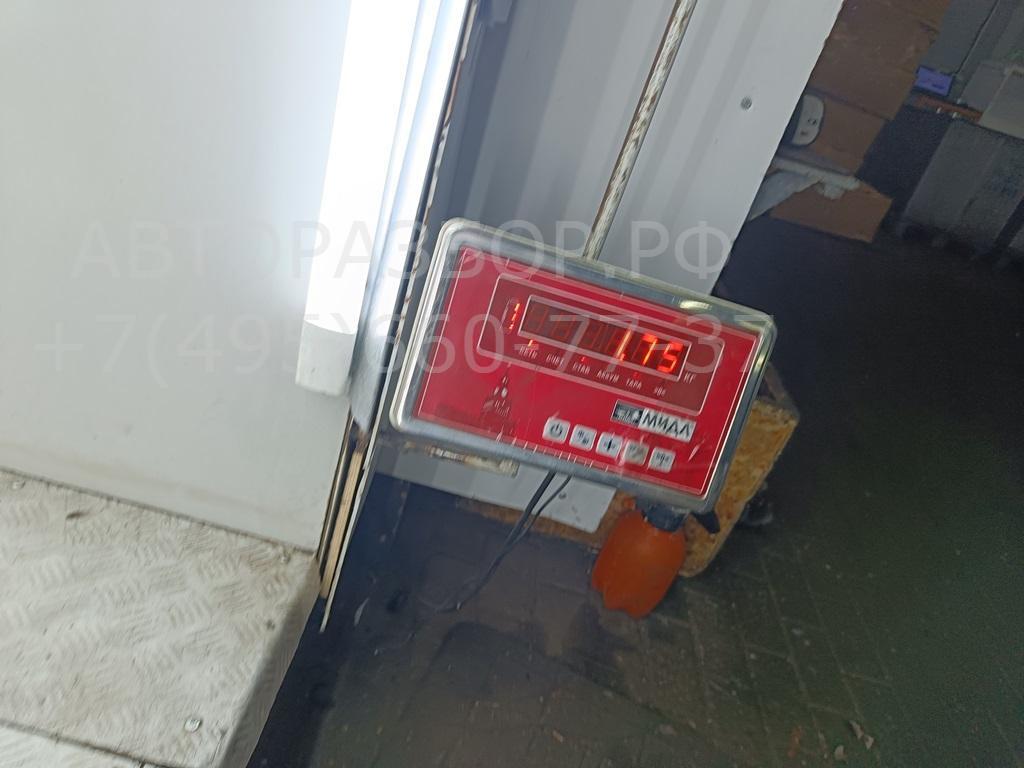 Амортизатор задний правый