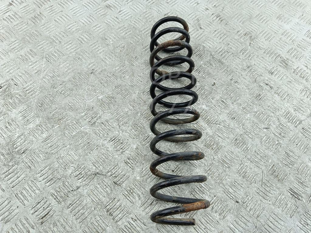 Пружина задняя