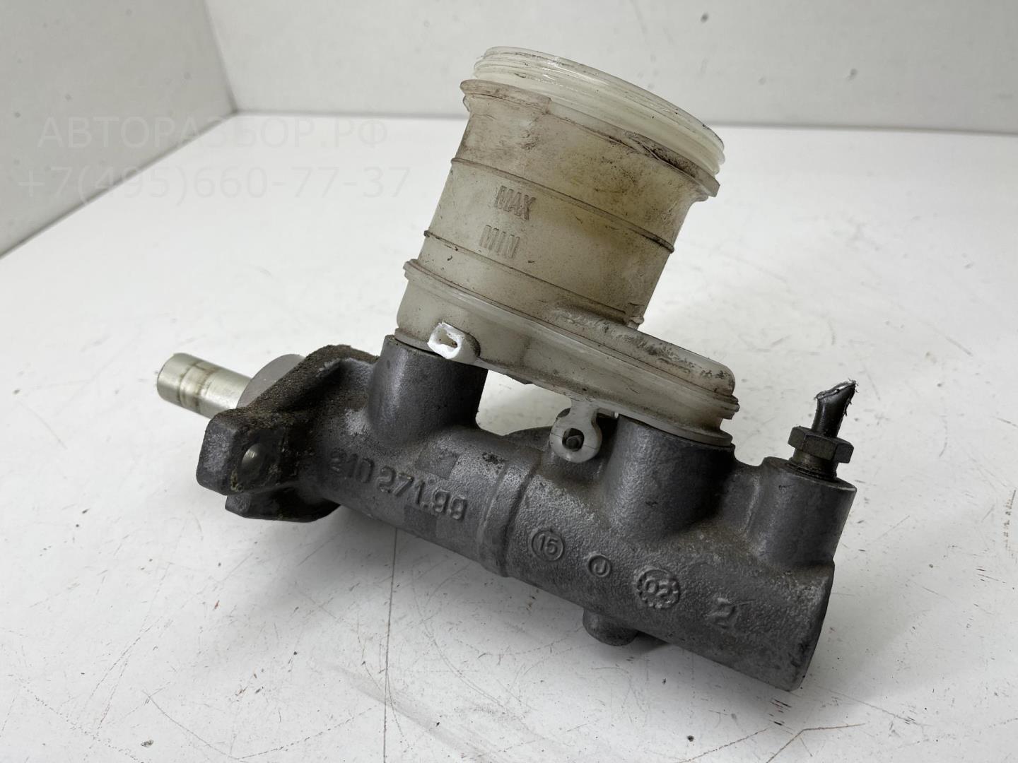 Цилиндр тормозной главный