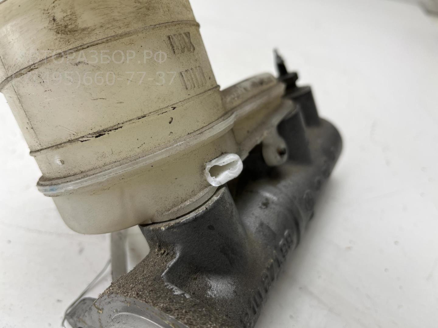 Цилиндр тормозной главный