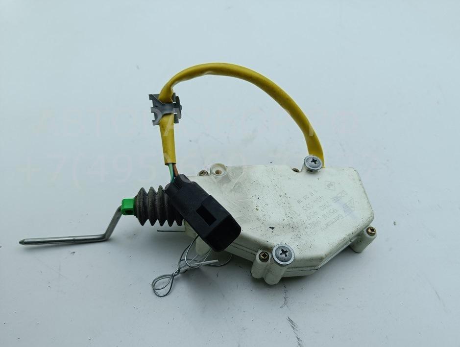 Активатор замка двери