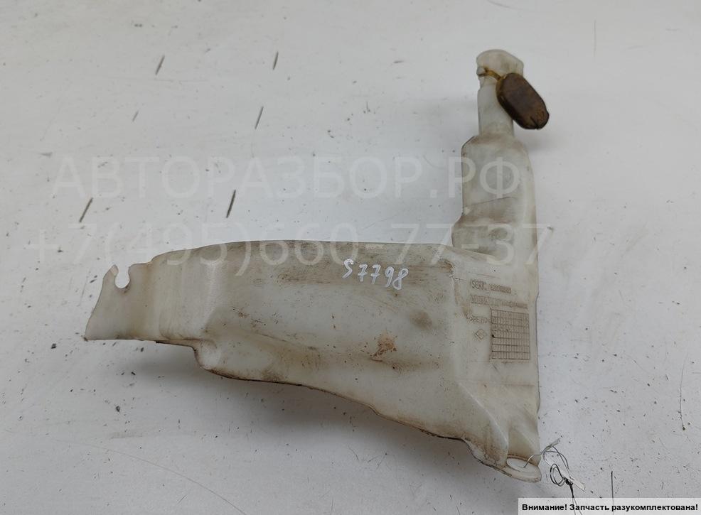 Бачок омывателя лобового стекла