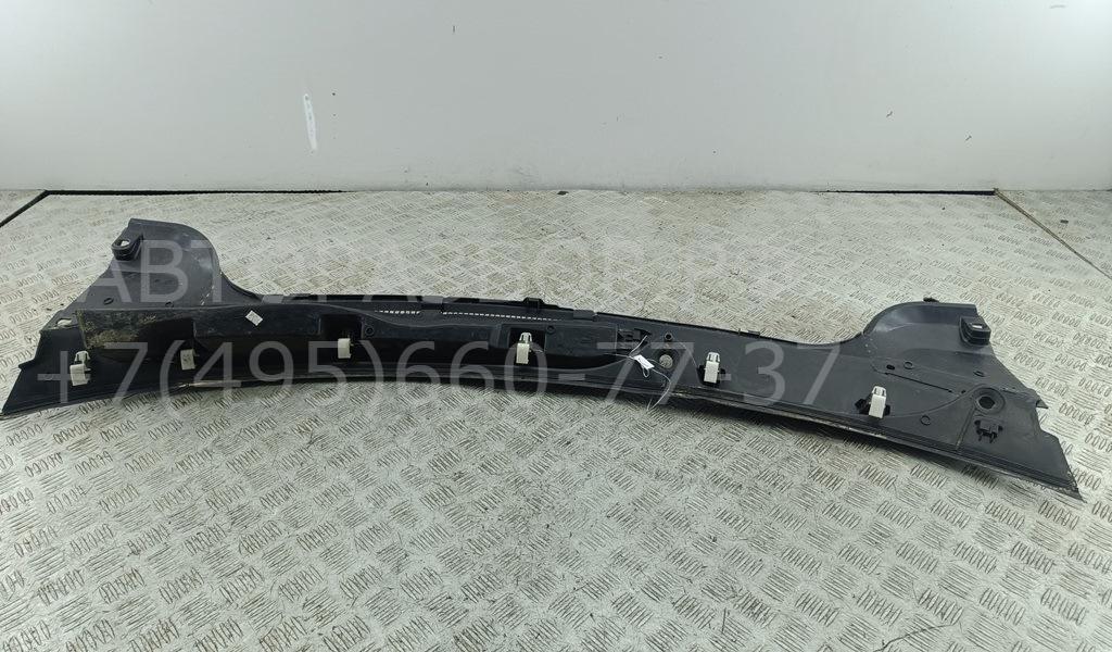 Решетка стеклоочистителей (Жабо)