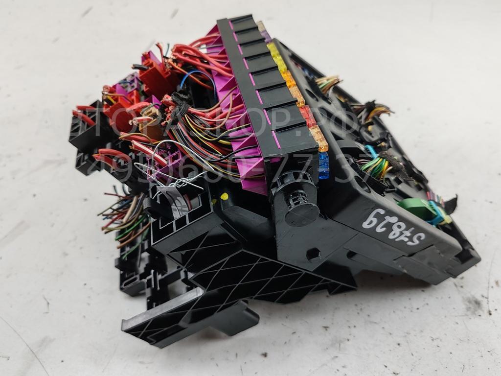 Блок предохранителей