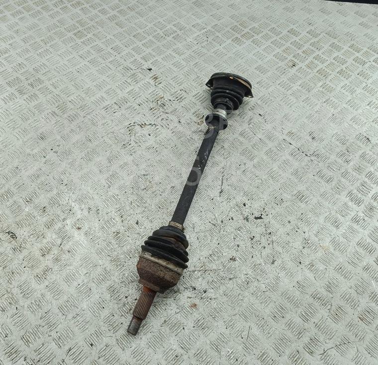 Полуось передняя левая