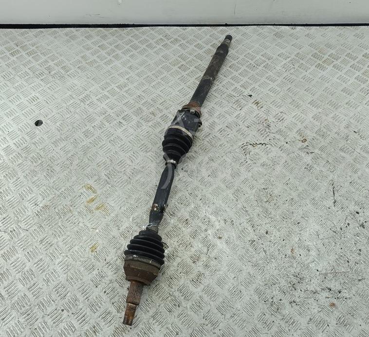 Полуось передняя правая