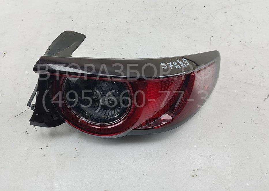 Фонарь задний правый