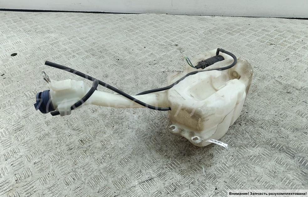 Бачок омывателя лобового стекла