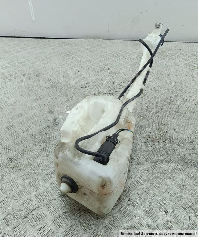 Бачок омывателя лобового стекла