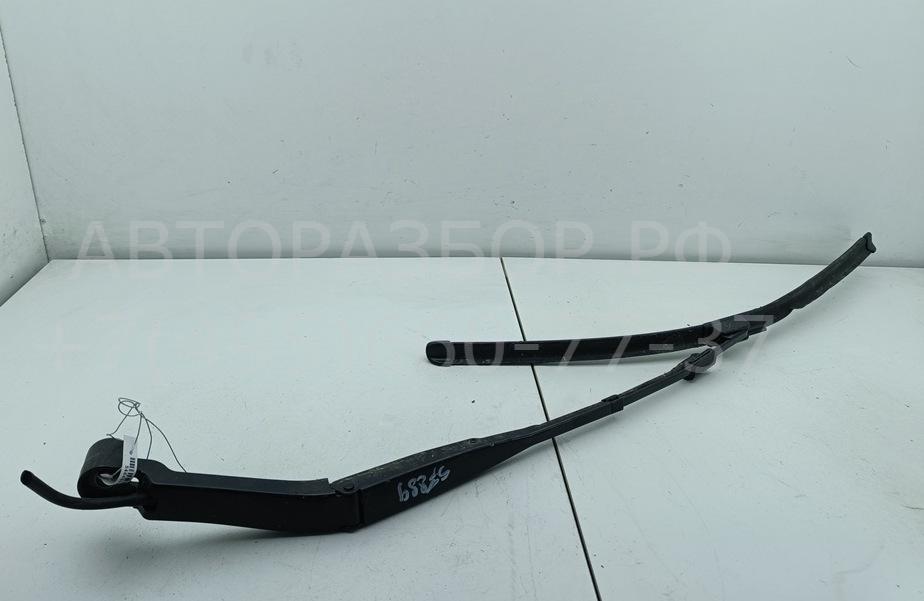 Поводок стеклоочистителя передний левый