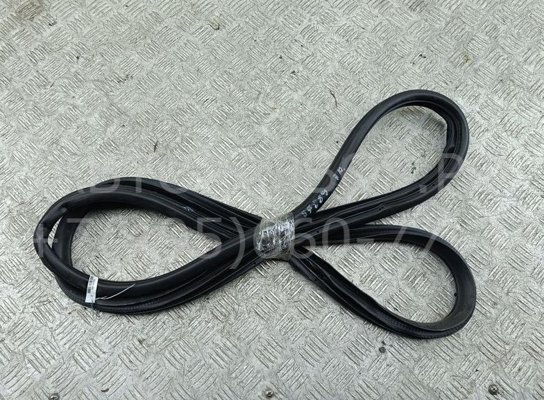 Уплотнитель двери