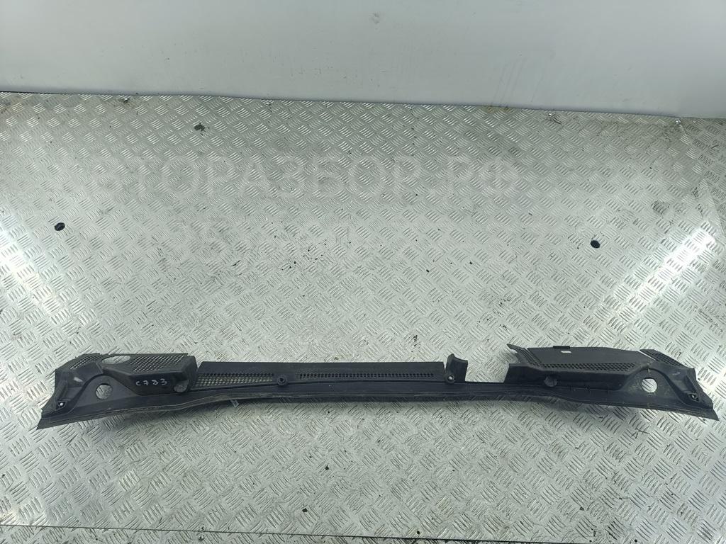 Решетка стеклоочистителей (Жабо)