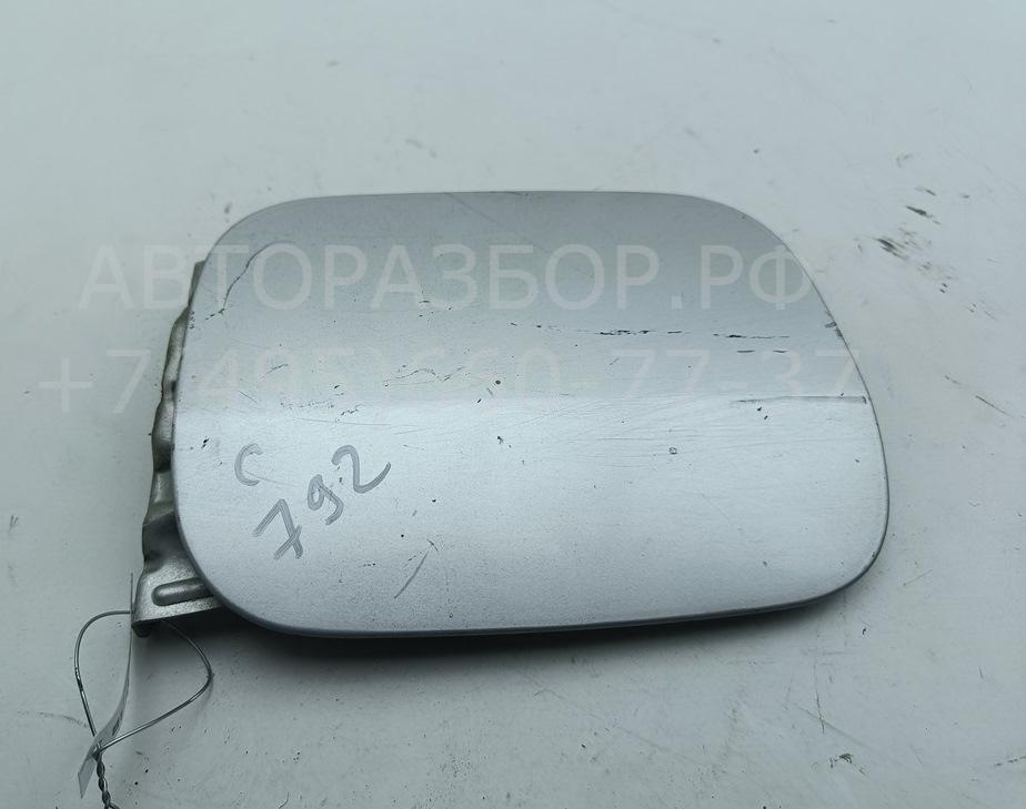 Лючок бензобака