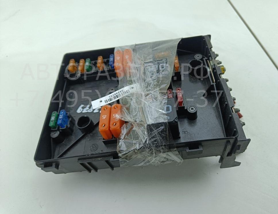 Блок предохранителей