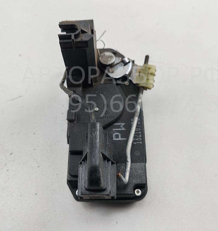 Замок двери задней правой