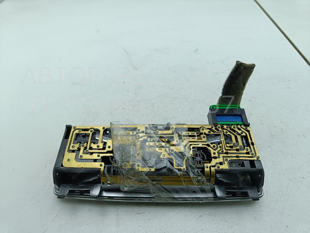 Плафон салонный