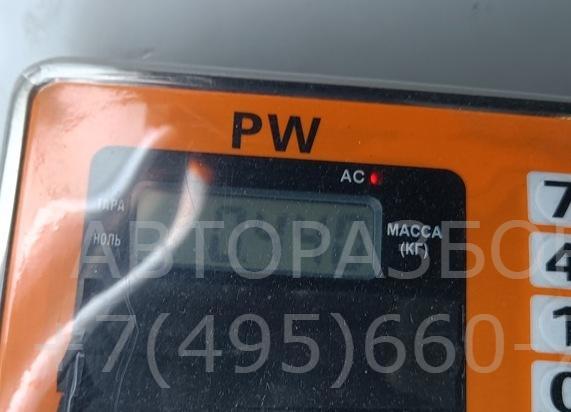 Замок двери передней левой