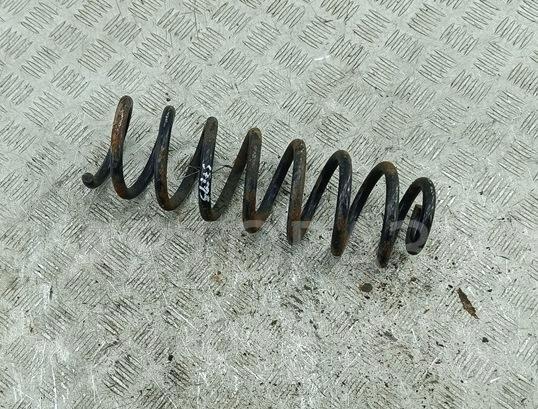 Пружина задняя