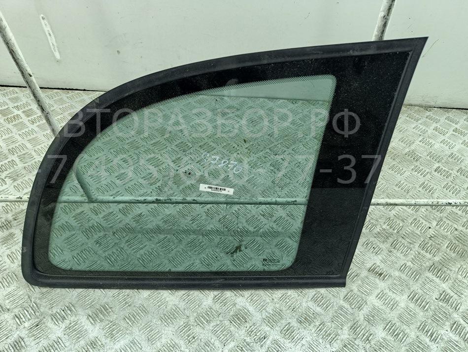 Стекло кузовное глухое правое