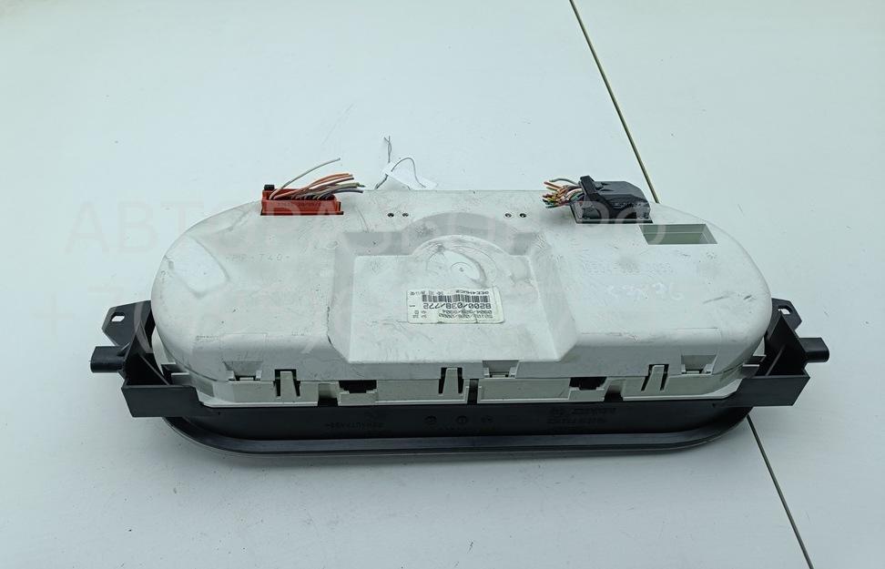 Панель приборов