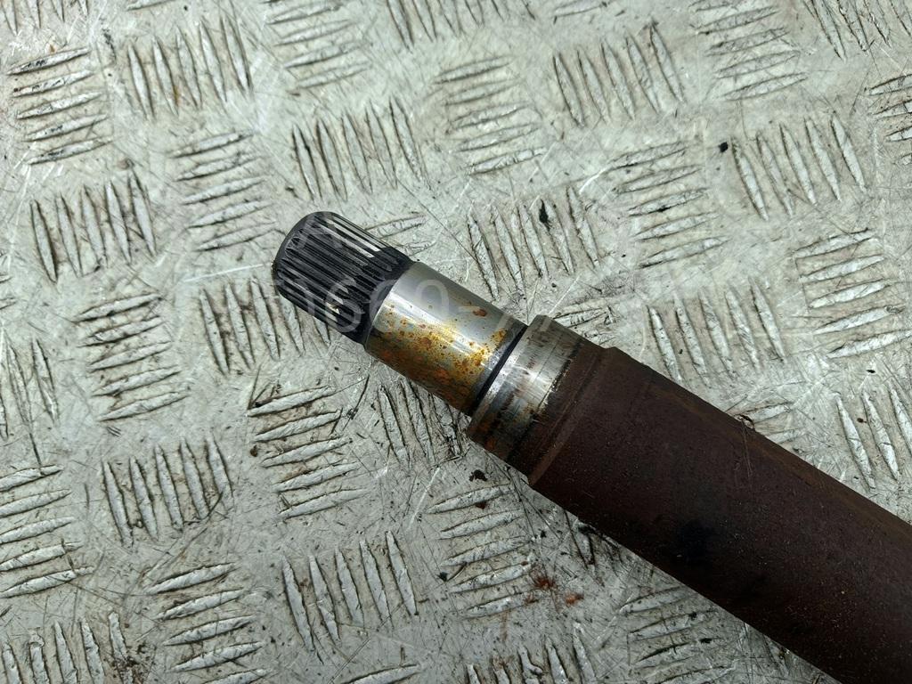 Полуось передняя правая