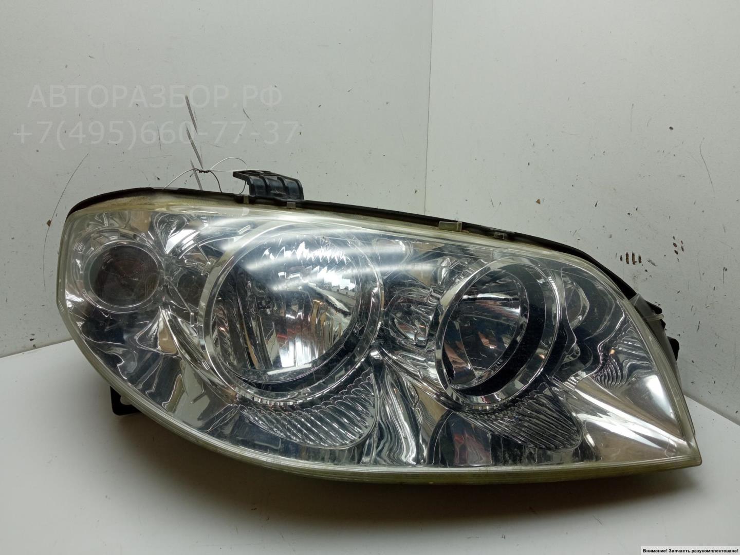 Фара правая