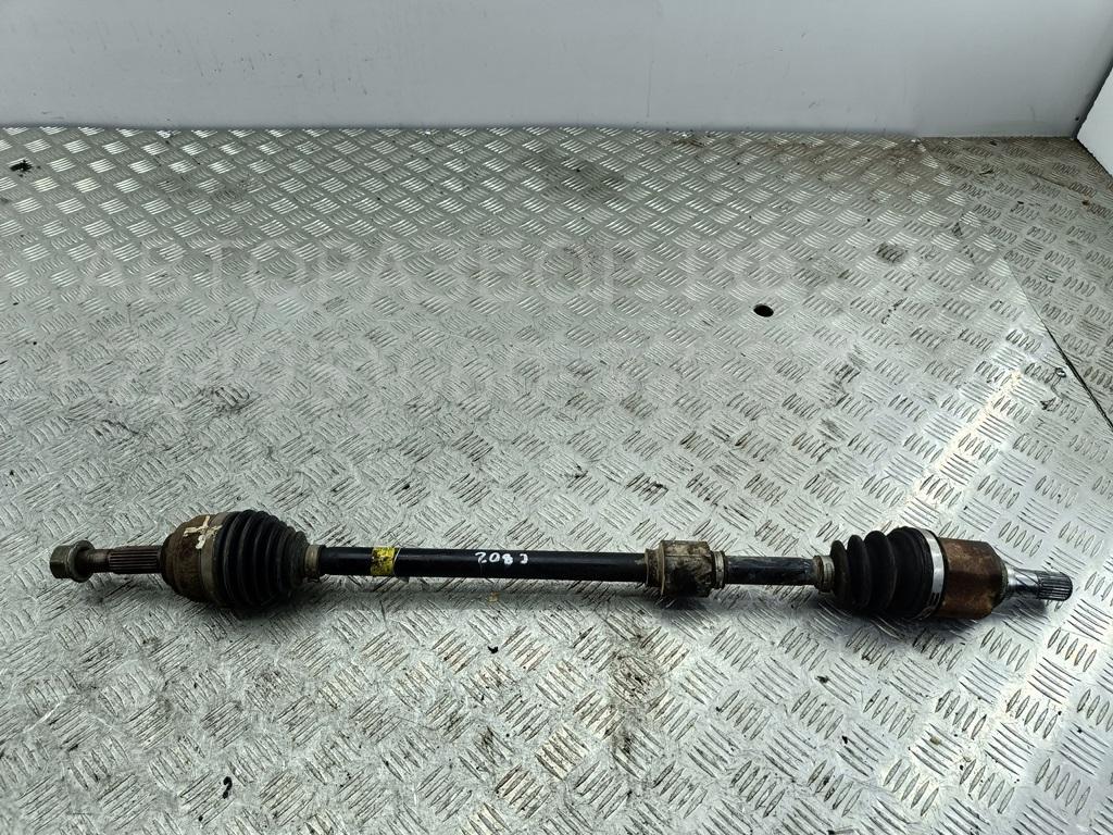 Полуось передняя правая