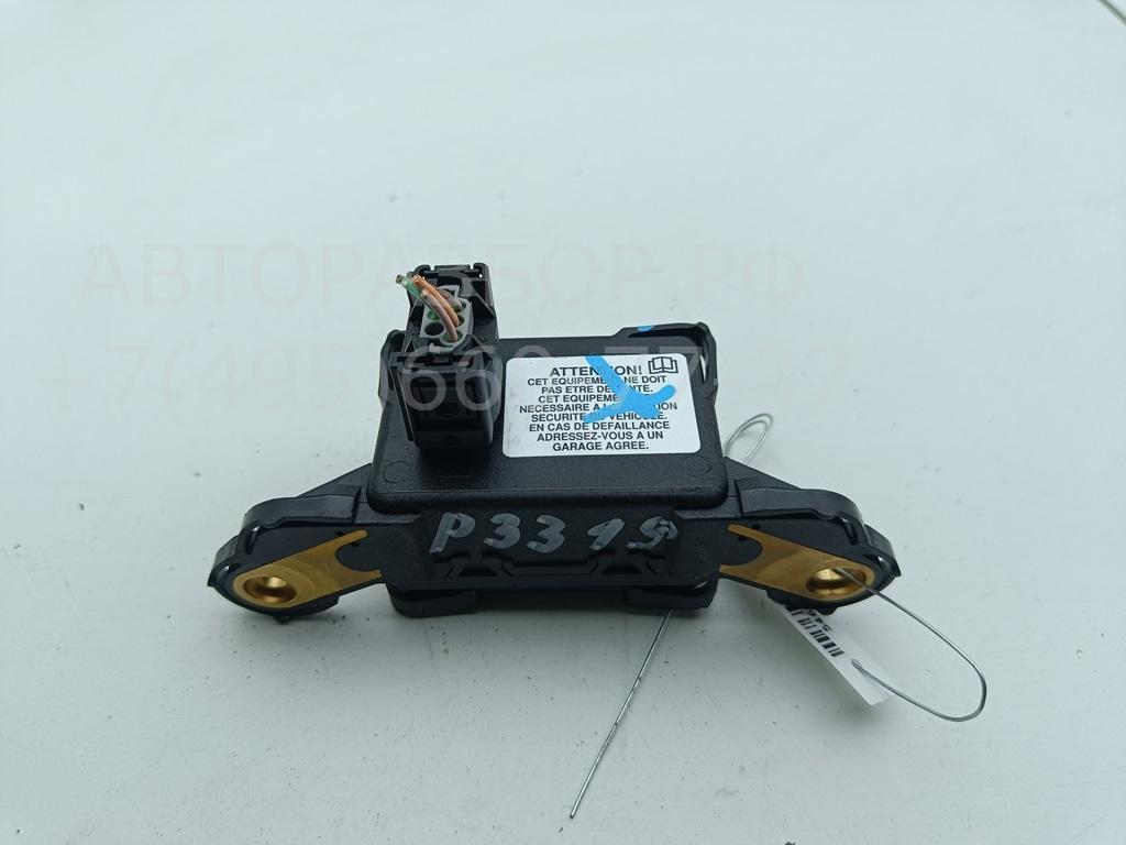 Датчик ускорения