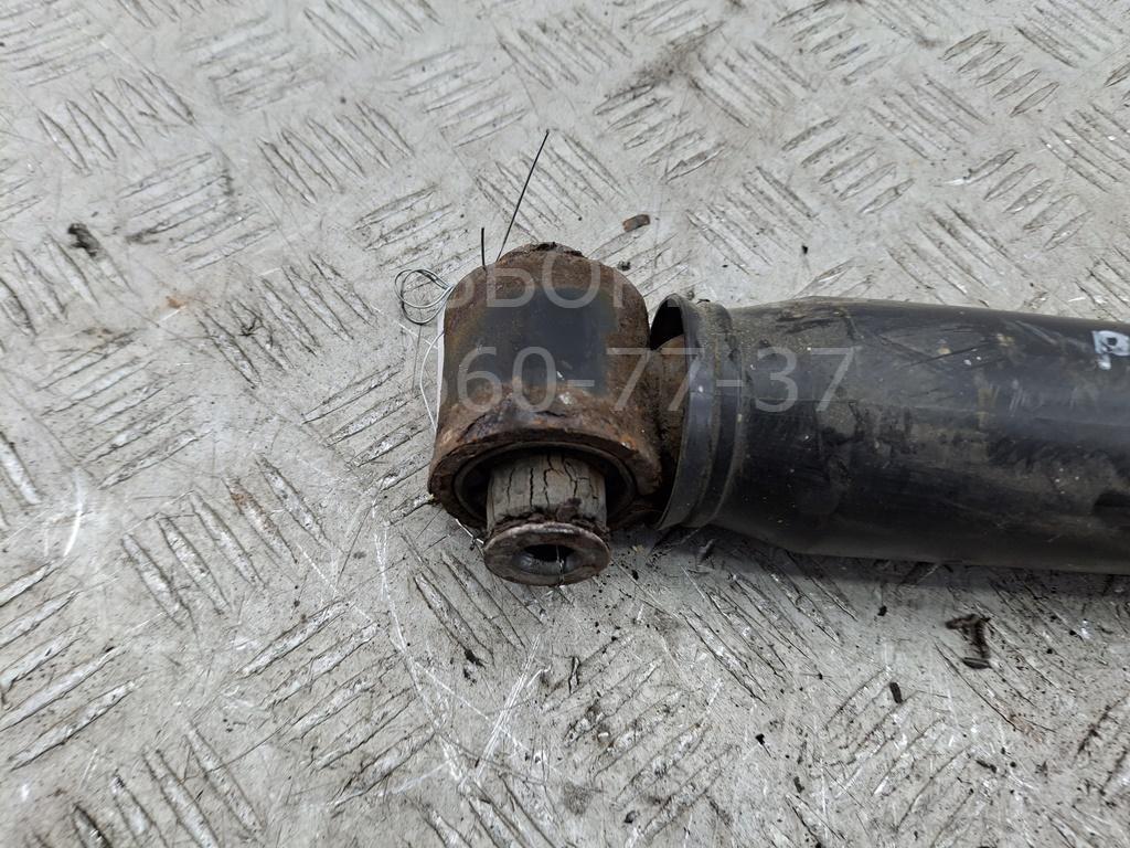 Амортизатор задний правый