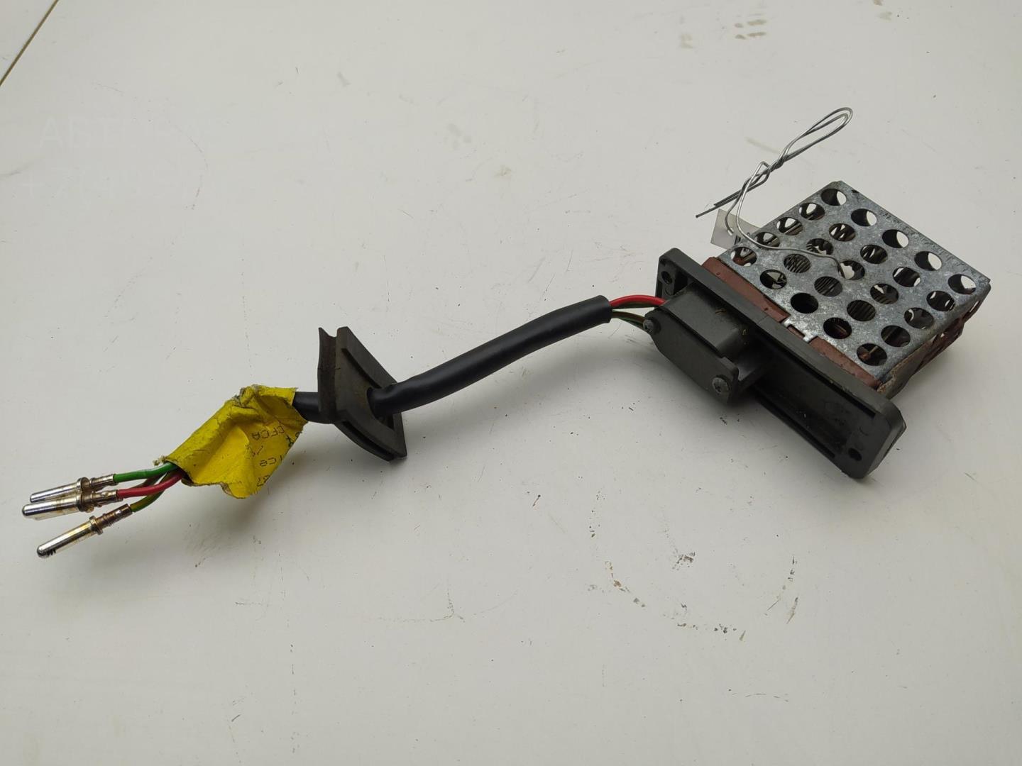 Резистор отопителя