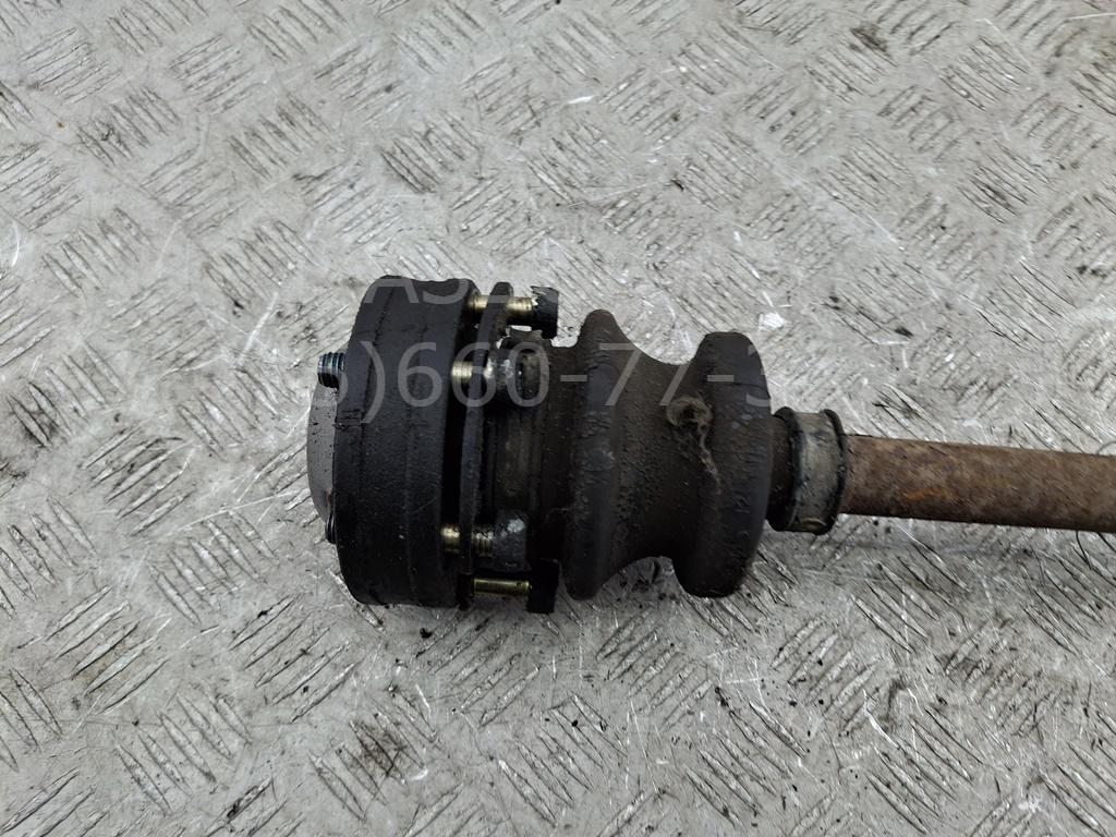 Полуось задняя