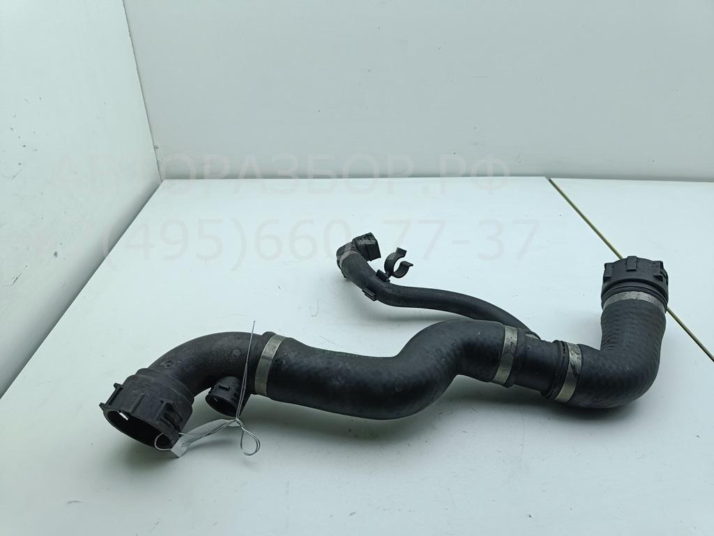 Патрубок радиатора