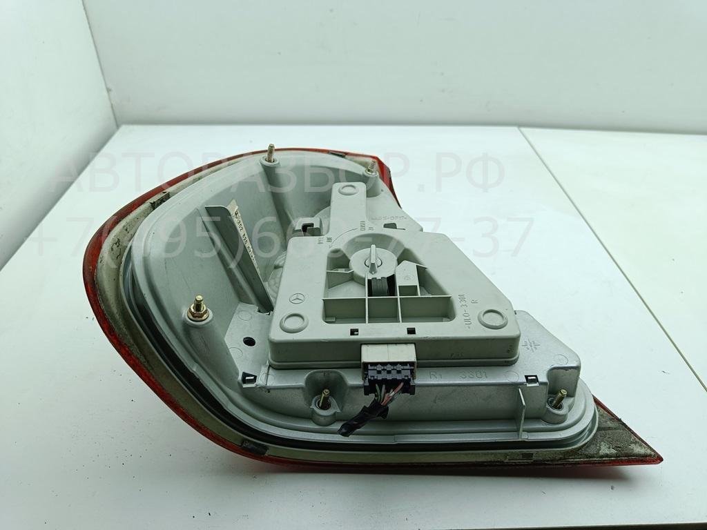 Фонарь задний правый