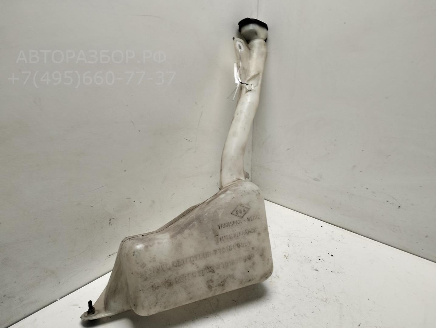 Бачок омывателя лобового стекла